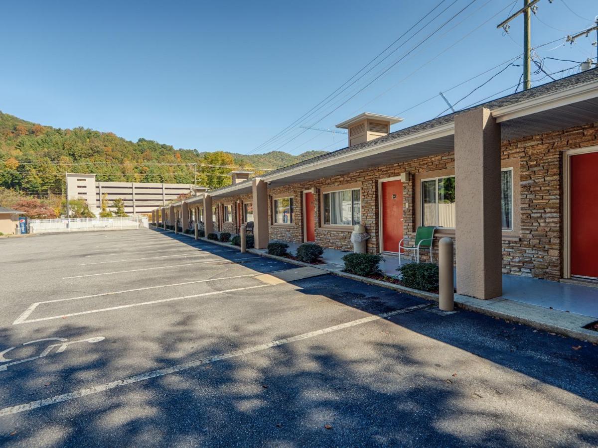 Cherokee Grand Hotel Exterior foto